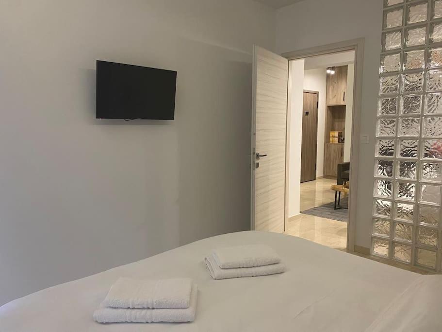 Apartment By The Castle Giannina Esterno foto